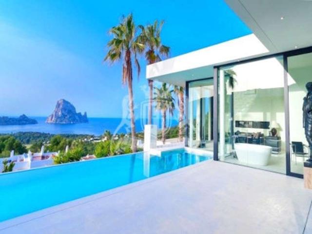 Casas de pueblo en venta en Sant Josep de sa Talaia, Cala Carbó photo 0