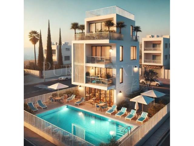 Edificio en venta en Mallorca, S'Arenal photo 0