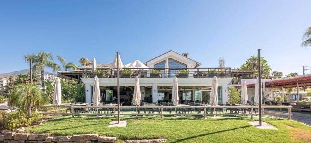 Chalet en venta en Benahavís, Los arqueros golf photo 0