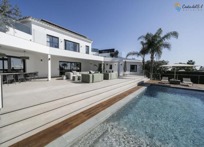 Chalet en venta en Marbella, Urb. El Tomillar de Nagueles photo 0