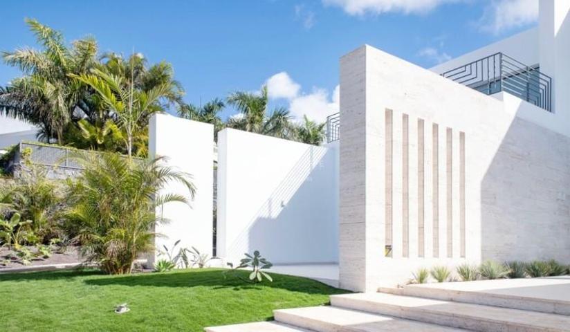 Casa en venta en Adeje photo 0