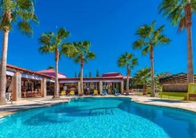 Chalet en venta en Coín, Malara photo 0