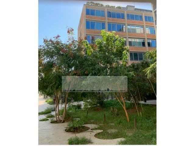 Edificio en venta en Barcelona, 22@ photo 0