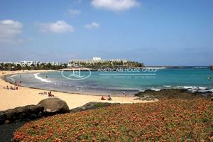 Terreno en venta en Costa Teguise, Playa photo 0