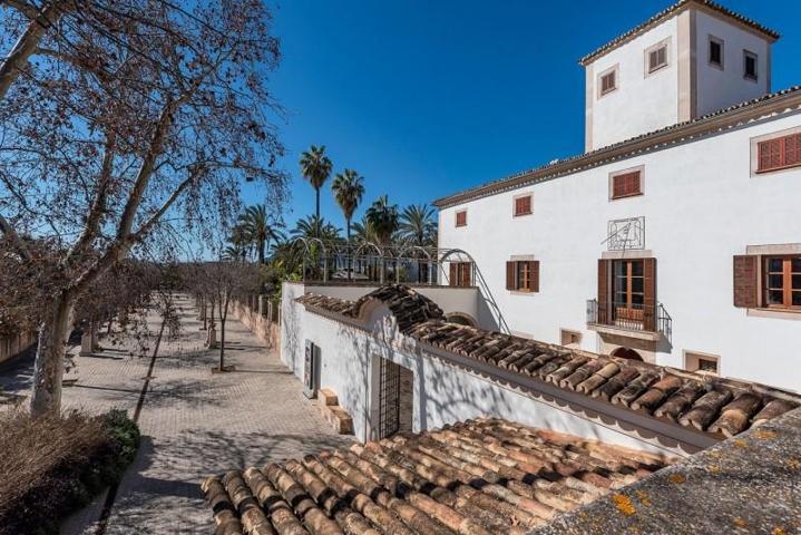 Edificio en venta en Mallorca, Secar de la Real photo 0