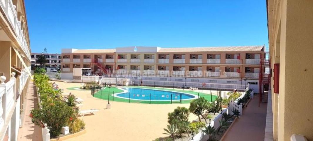 Edificio en venta en Costa del Silencio, Arona, Tenerife South photo 0