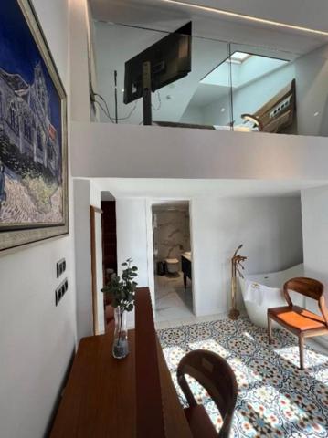 Edificio en venta en Málaga, Puerto Sol-Los Almendros-El Tomillar photo 0