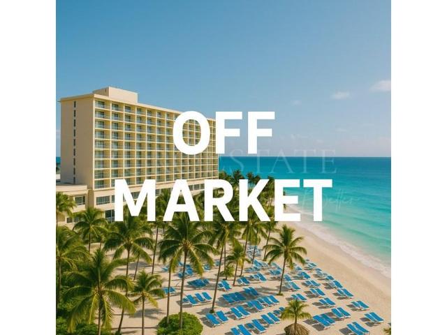 Edificio en venta en Capdepera photo 0