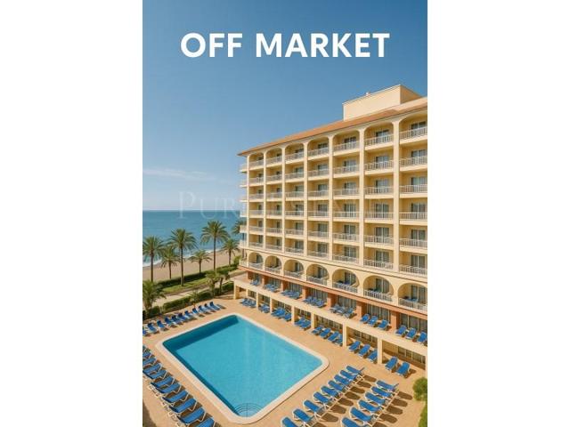 Edificio en venta en Málaga photo 0