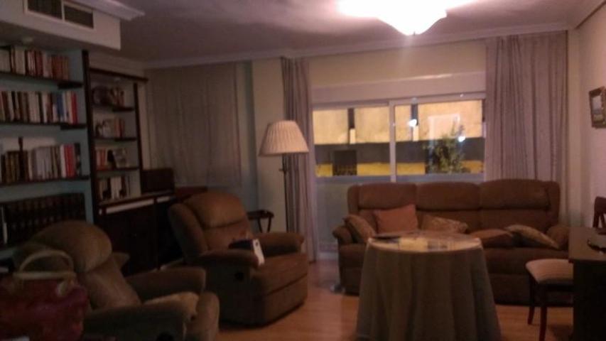 Piso en alquiler en Sevilla, Nervión photo 0