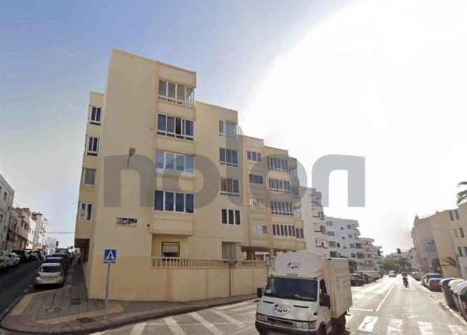 Piso en venta en Arrecife, Lanzarote photo 0