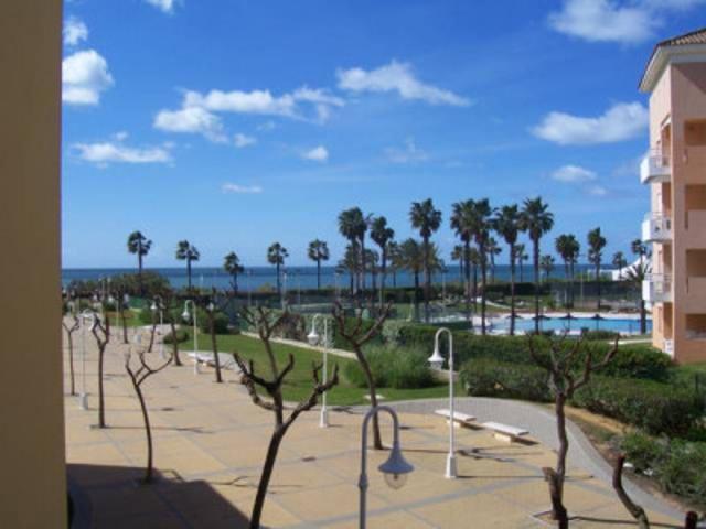 Apartamento en alquiler en Lepe, Islantilla - Playa photo 0