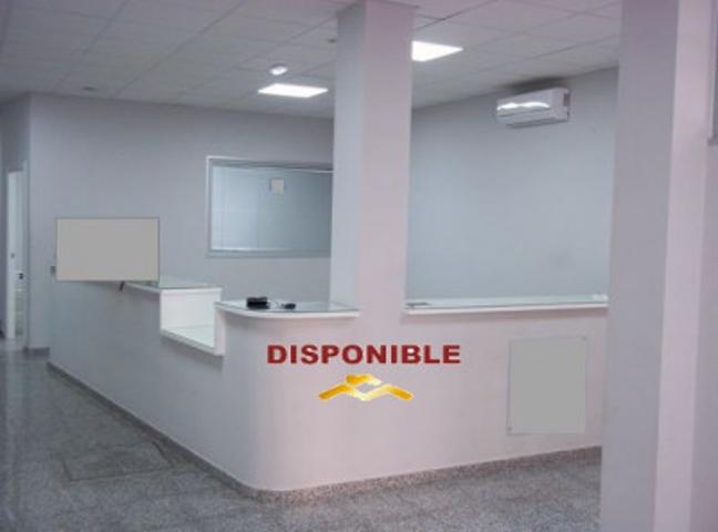 Local comercial en alquiler en Alcalá de Guadaira, Zona Centro photo 0