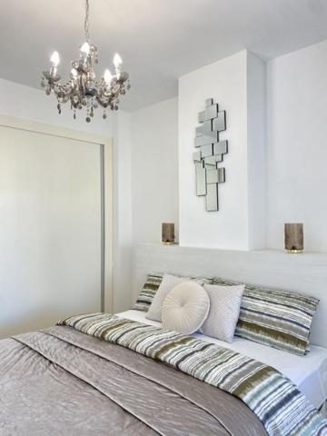 Apartamento en alquiler en Villajoyosa, La Cala photo 0