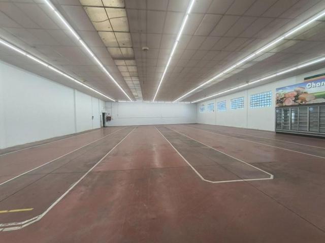 Nave industrial en alquiler en Padrón, Galicia photo 0