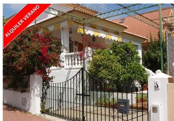 Chalet en alquiler en Mazagón, Urb. Faro II photo 0