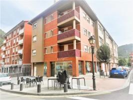 Local comercial en alquiler en Alonsotegi, Alonsotegui photo 0