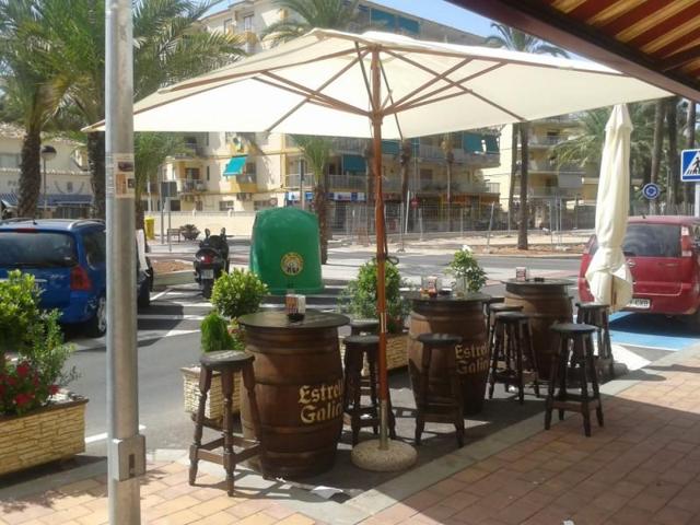 Local comercial en alquiler en Tavernes de la Valldigna, Playa de tavernes photo 0