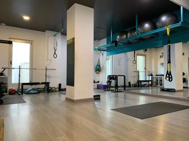 Local comercial en alquiler en Torrent, Parc central photo 0