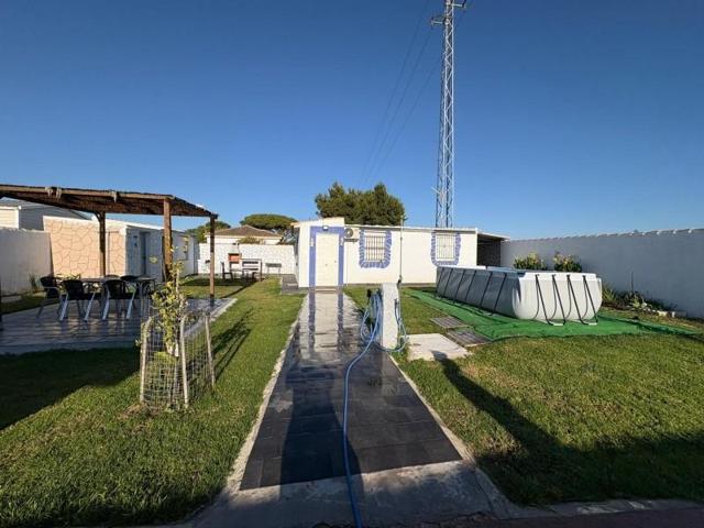 Casa en alquiler en Chiclana de la Frontera, 3ª pista de La Barrosa photo 0
