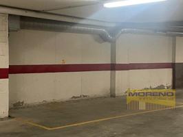Garaje en alquiler en Sarria photo 0