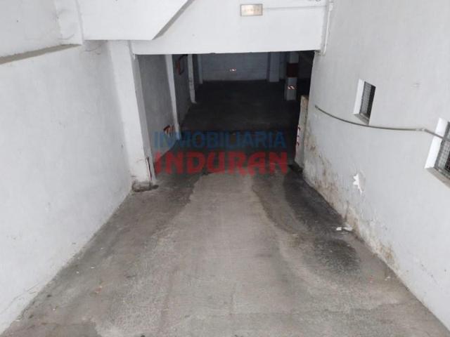 Garaje en alquiler en Navalmoral de la Mata photo 0