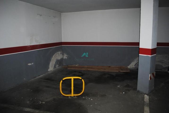 Garaje en alquiler en Laredo, EMPERADOR photo 0