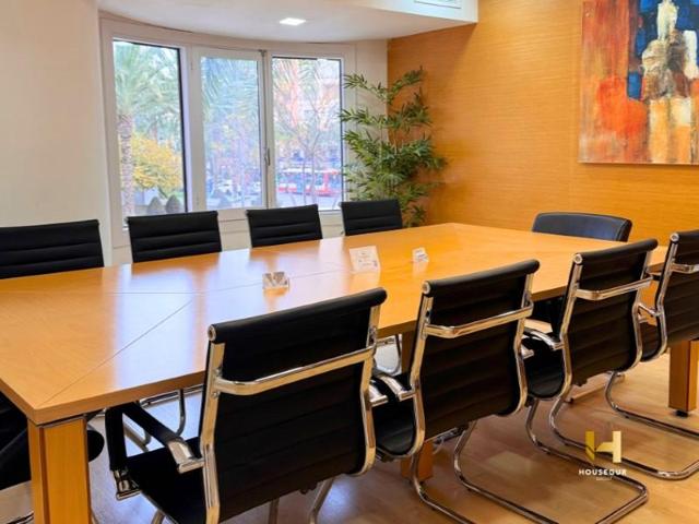 Oficina en alquiler en Alicante photo 0