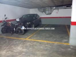 Parking en alquiler en Lucena, Calle Mires, 14900 photo 0