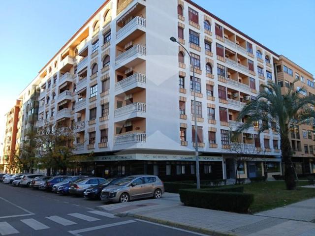 Parking en alquiler en Badajoz, María Auxiliadora photo 0