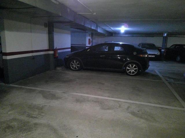 Garaje en alquiler en Pamplona, Iturrama photo 0