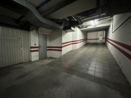 Garaje en alquiler en Ponferrada, Estacion photo 0