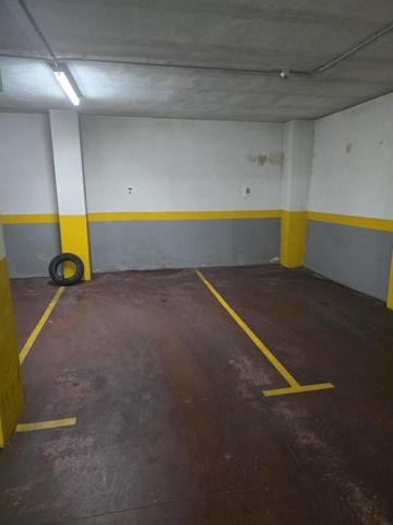 Garaje en alquiler en Cáceres, COLON photo 0