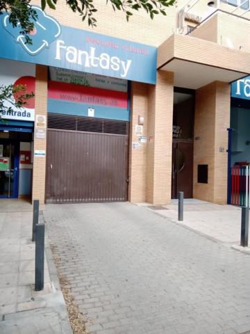 Garaje en alquiler en Almería, Cortijo grande photo 0