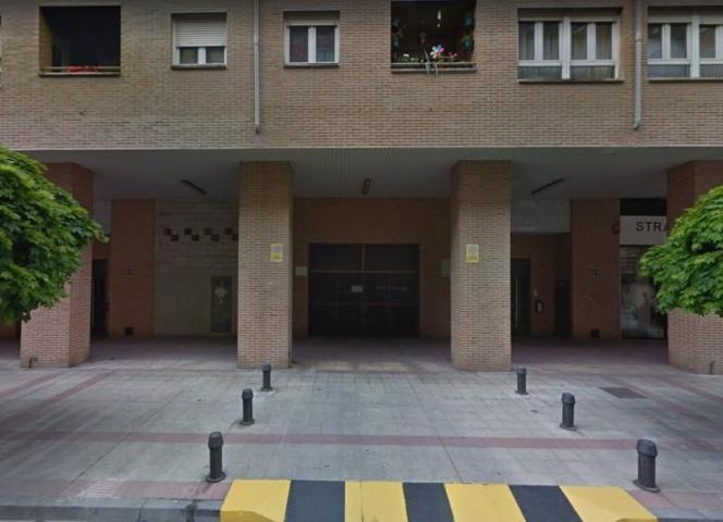 Garaje en alquiler en Ansoáin - Antsoain, CANTERAS photo 0