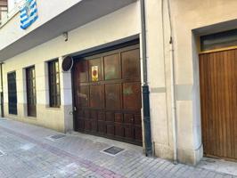 Parking en alquiler en Ponferrada, Alta photo 0