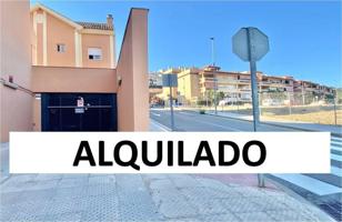Garaje en alquiler en Alhaurín de la Torre, Costa del Sol photo 0