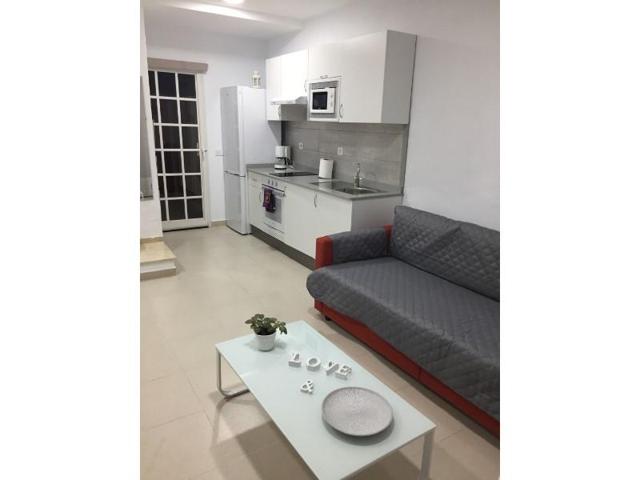 Duplex en alquiler en San Bartolomé de Tirajana photo 0