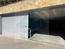 Parking en alquiler en Alella photo 0