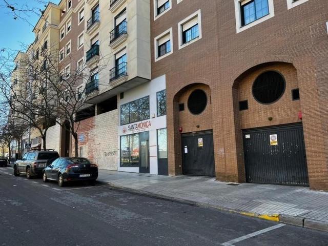 Garaje en alquiler en Badajoz, Cerro del viento photo 0