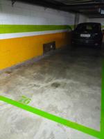 Parking en alquiler en L'Hospitalet de Llobregat, Santa Eulalia photo 0