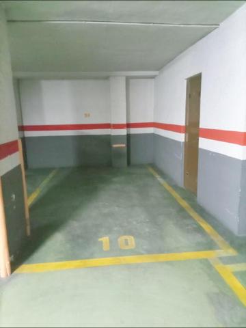 Garaje en alquiler en Valencia, Sant Isidre photo 0