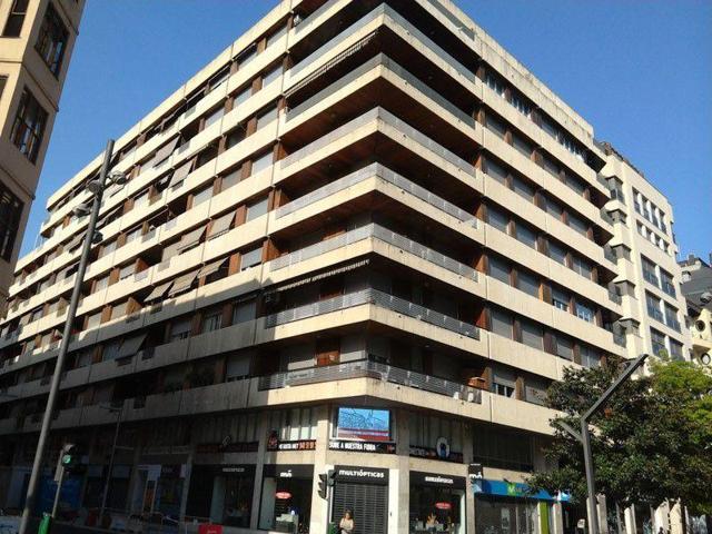 Garaje en alquiler en Logroño, Gran Via photo 0