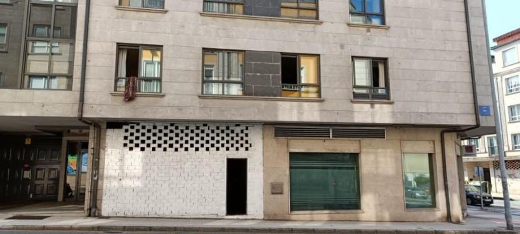 Local comercial en alquiler en Pontevedra, Pontevedra photo 0