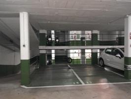 Parking en alquiler en L'Hospitalet de Llobregat, Santa Eulalia photo 0