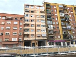 Garaje en alquiler en Valencia, Benicalap photo 0