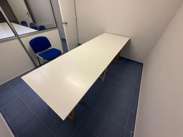 Oficina en alquiler en Siero, Lugones photo 0