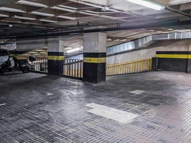 Parking en alquiler en Barcelona, La Nova Esquerra de lEixample photo 0