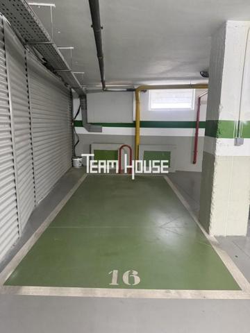 Parking en alquiler en Madrid, Ronda de Segovia, 28005 photo 0