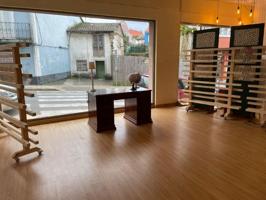 Local comercial en alquiler en Mugardos photo 0